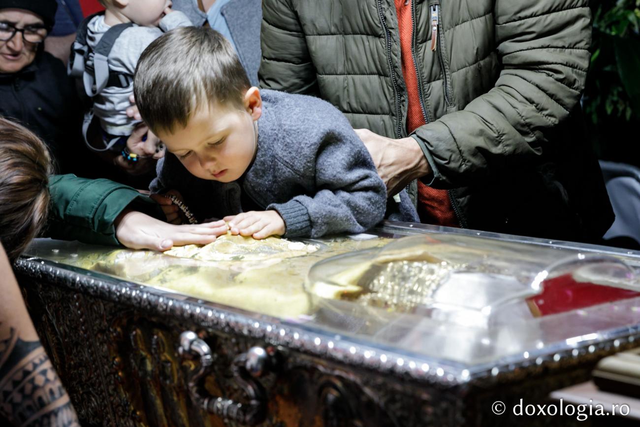 (Foto) Pelerinii – cei mai frumoși rugători către Dumnezeu și Sfinții Săi, 2019